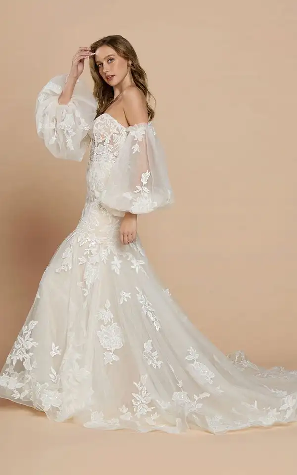 ELVINA A